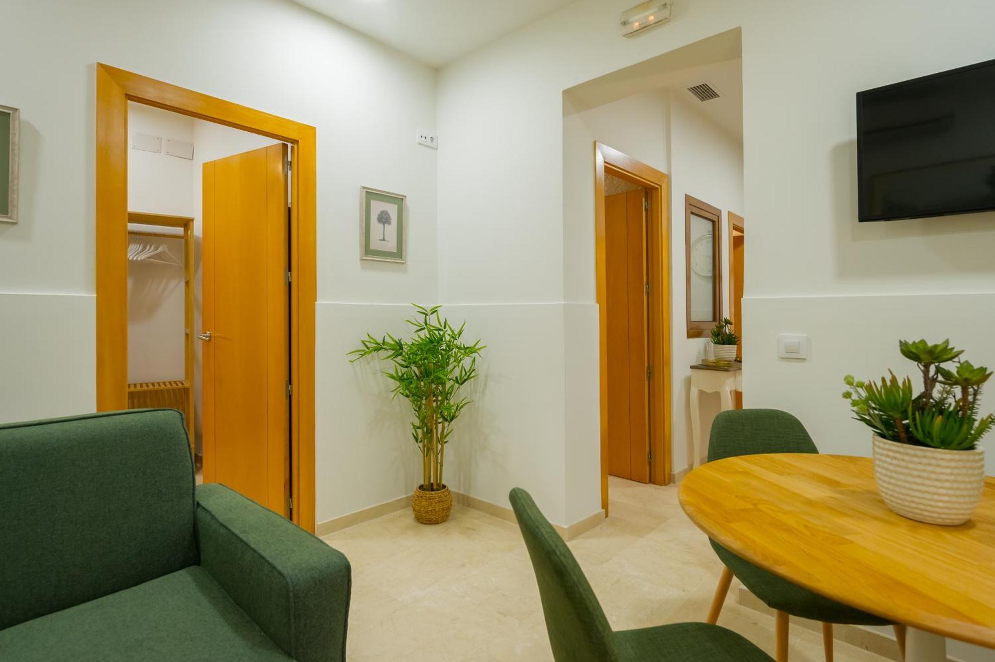 Fantastico 2H+1B Plaza Del Museo Apartman Sevilla Kültér fotó