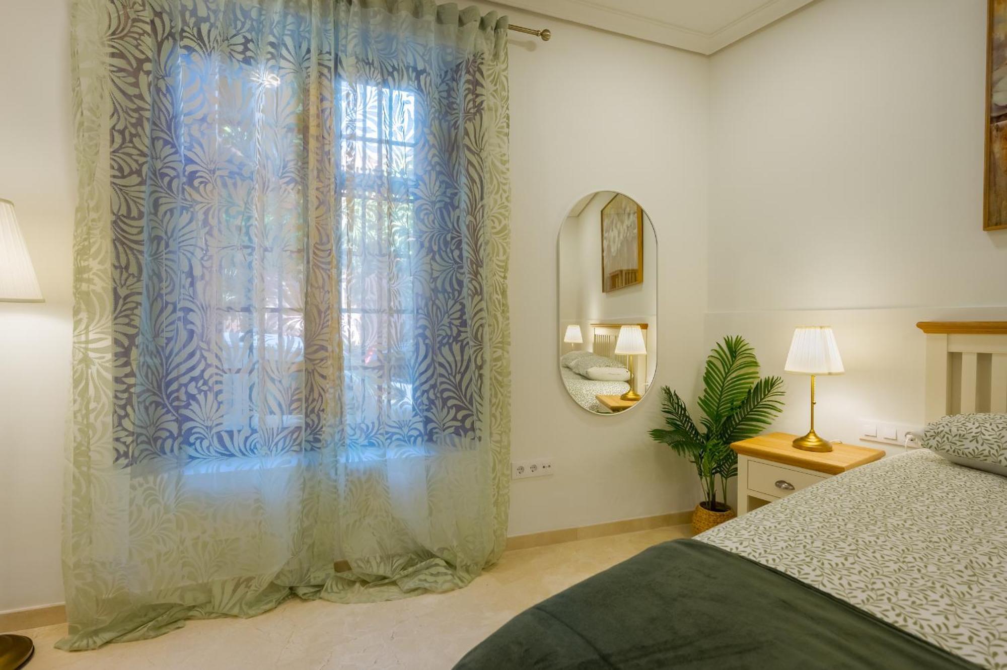 Fantastico 2H+1B Plaza Del Museo Apartman Sevilla Kültér fotó